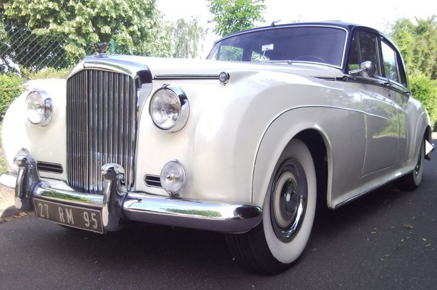 Location voiture mariage : quel modèle choisir pour le jour j ?